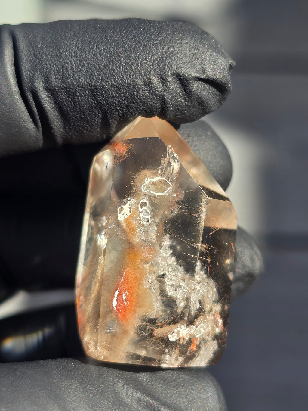 Amphibole quartz