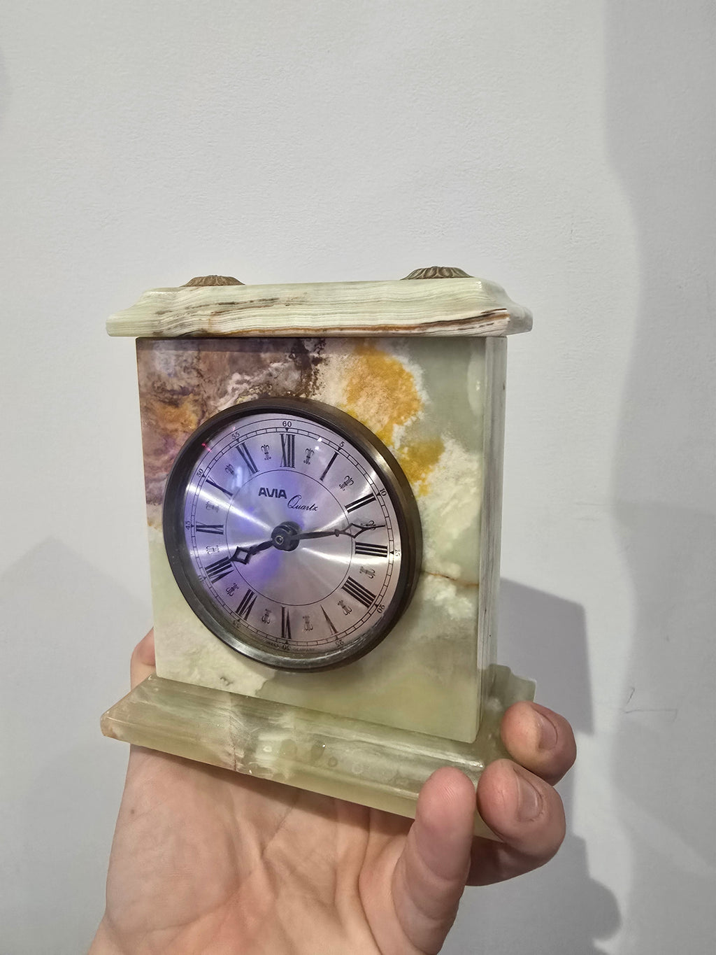 Onyx clock